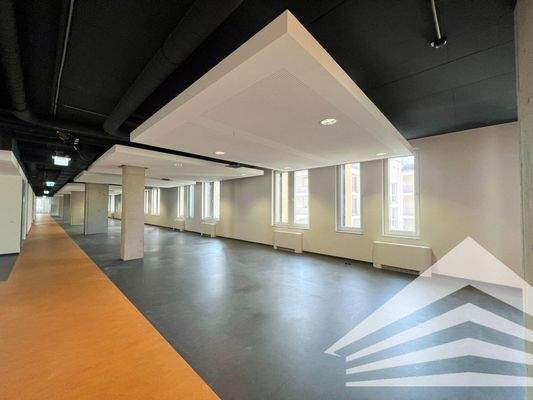 offene Bürofläche leer