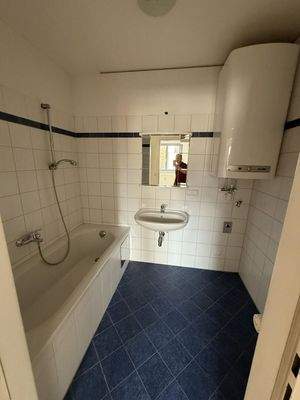 20250711_085046976_iOS