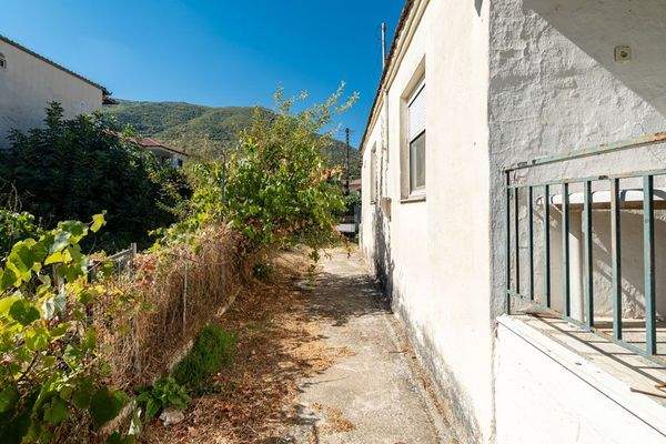 Kivelidou-Antifilippoi-Stogiannidou 23-09-2025-10.