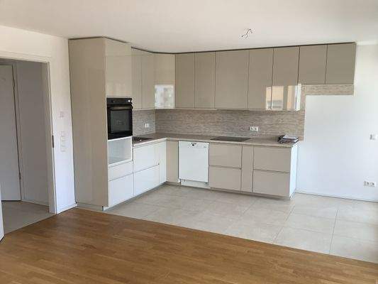 T 19 Einbauküchenzeile.jpg