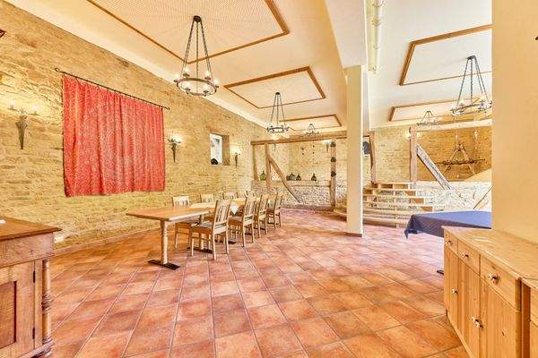 14 Zweiter Gästeraum.jpg