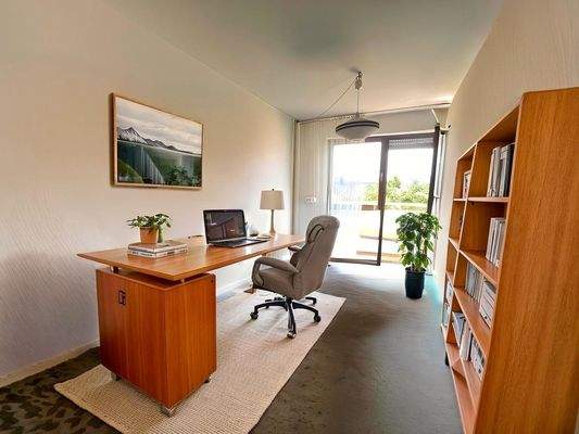 OG: Wohnbeispiel Arbeitszimmer