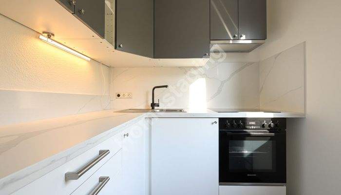 6.WE Küche (2.OG li Home staging)