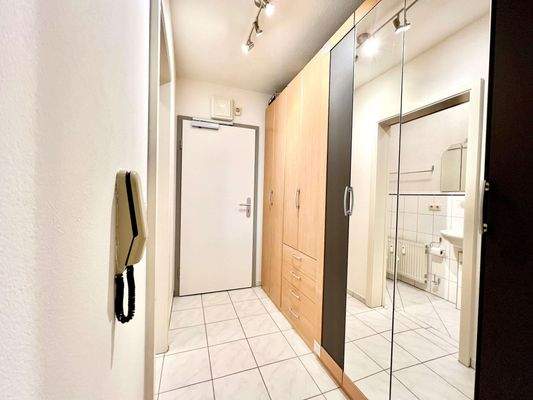 Bluhof zweizi Flur 2