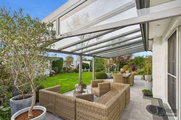 Überdachte Terrasse