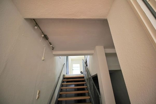 Blick vom unteren Raum zum Eingang
