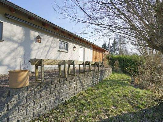 Grünfläche hinter den Garagen...