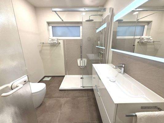 Modernisiertes Badezimmer