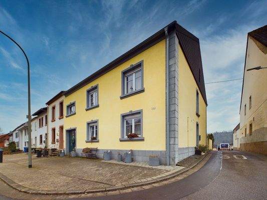 Ferienresidenz für Airbnb in Überherrn - Altforweiler