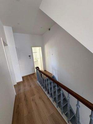Flur oben 