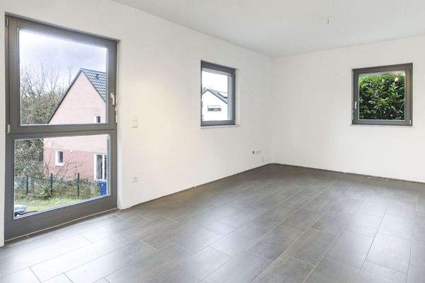 Schlaf-/ Arbeitszimmer 1. OG