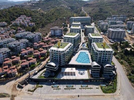 Key-Ready Flats in a Complex with Private Beach in Kargicak Alanya