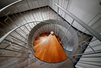 Treppe nach unten.jpg