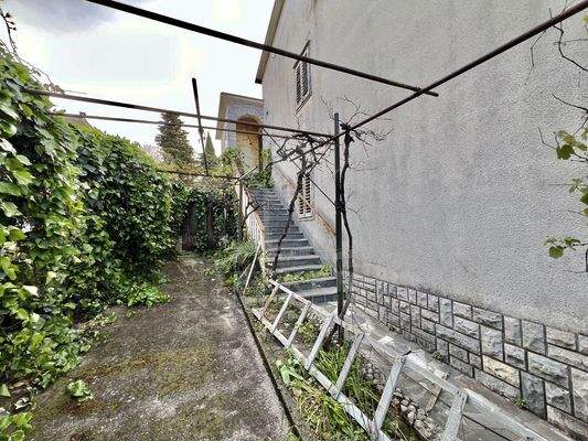 Einfamilienhaus mit großem Potenzial