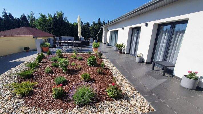 285919463_768115851289771_7762472201799465598_n.jp