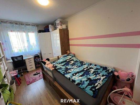 1. Obergeschoss - Zimmer 2