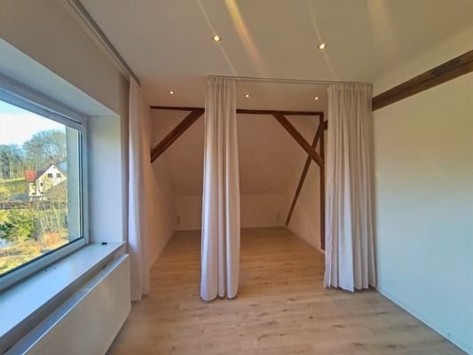 Zimmer 1 DG