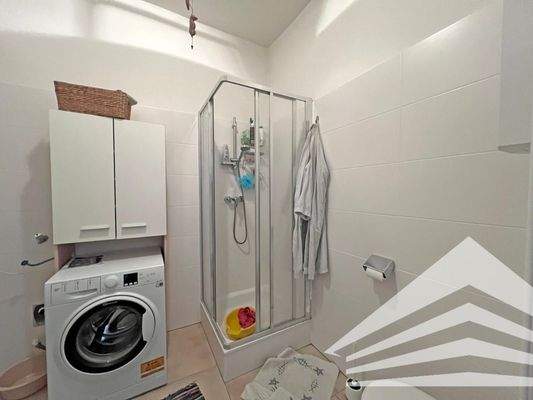 Badezimmer inkl. Dusche