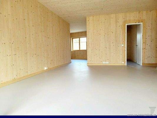 grosszügiger Wohn- und Essbereich