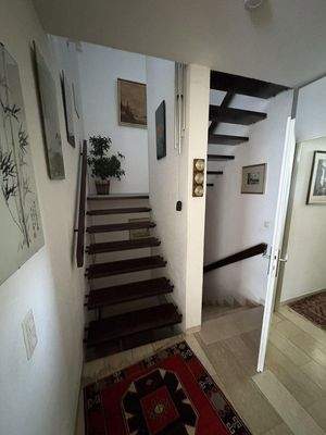 Treppenauf- und abgang