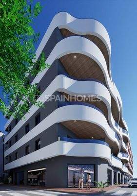 Apartments in Complex with Rooftop Pool in Torrevieja
