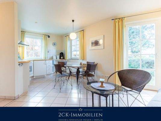 Essbereich mit Küche