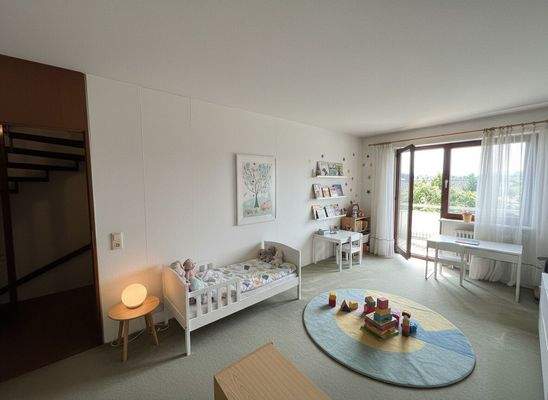 OG: Schlafzimmer 2 - Wohnbeispiel