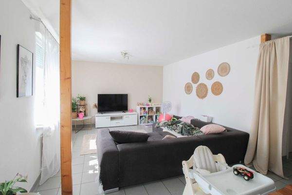 Wohnzimmer Wohnung EG