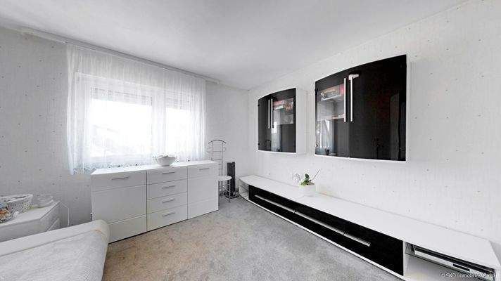 Geräumiges Kinderzimmer