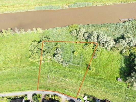 Draufsicht Deichgrundstück markiert