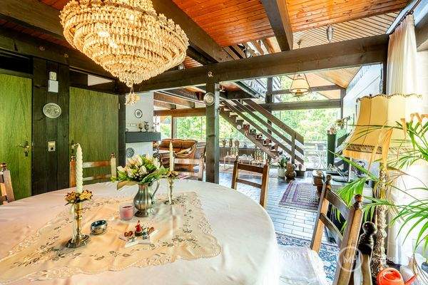 offener Wohn- und Essbereich