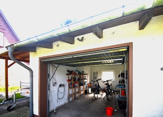 Garage (am Poolhaus)