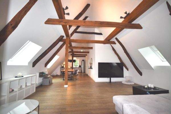 Wohn- Esszimmer mit Küche