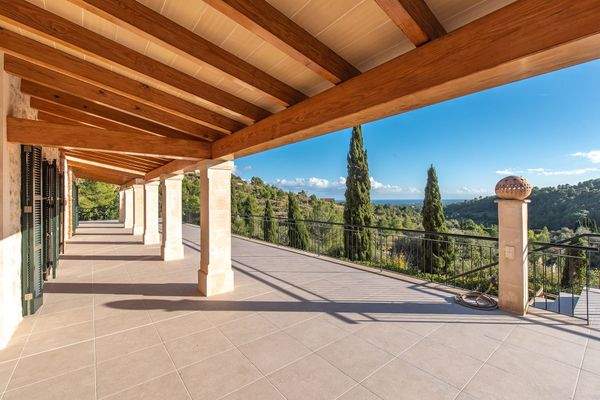 Terrasse oberer Fincabereich