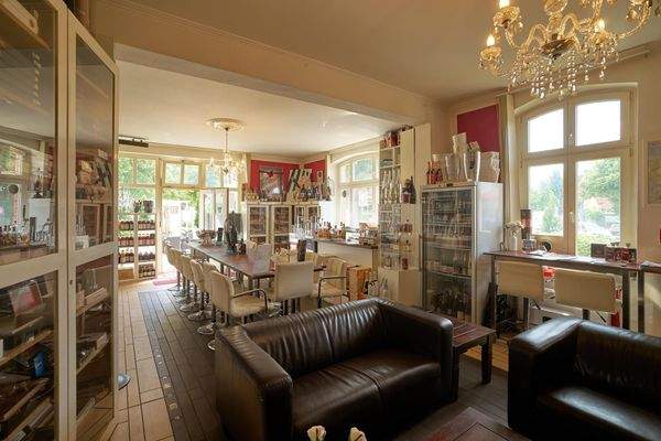 Gewerbeeinheit im EG