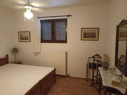 MIT VIDEO! Kreta, Plaka: Villa mit traditionellen Elementen und Meerblick zu verkaufen