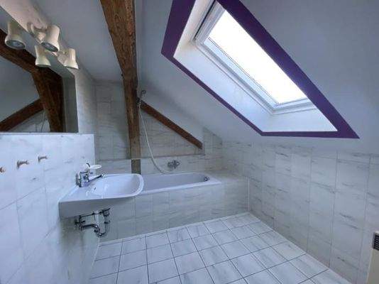 Wohnung 3, Bad