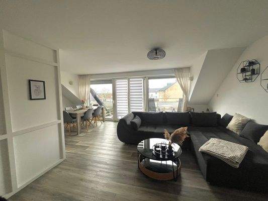 Wohn- und Essbereich