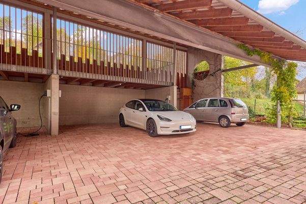 Carport Stellplatz