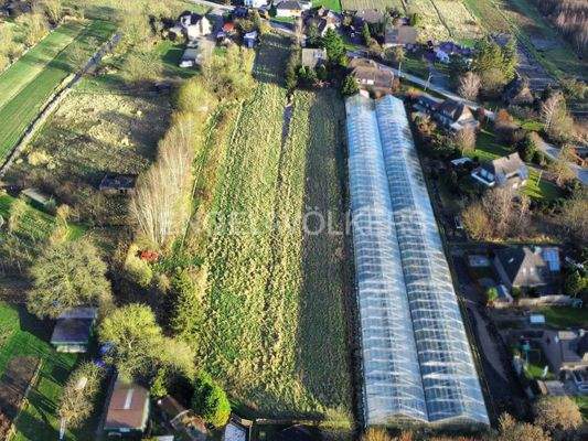 Drohnenaufnahme gesamtes Grundstück vom hinteren Bereich aus