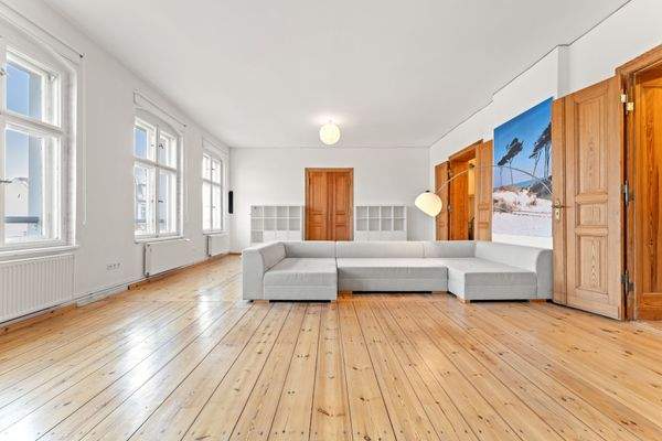 1041-09 Wohnzimmer ca. 50 m².jpg