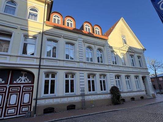 Seitenansicht von der Straße