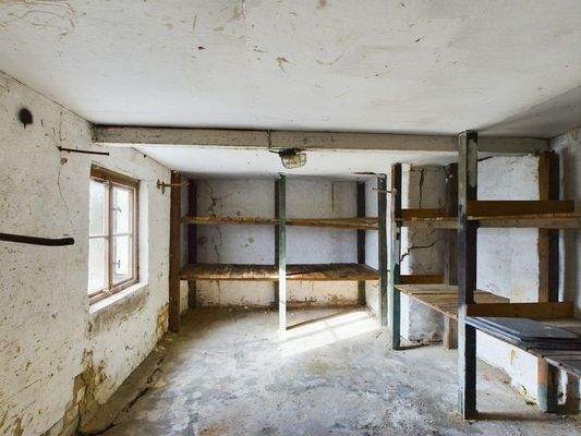 Lagerraum im Hof