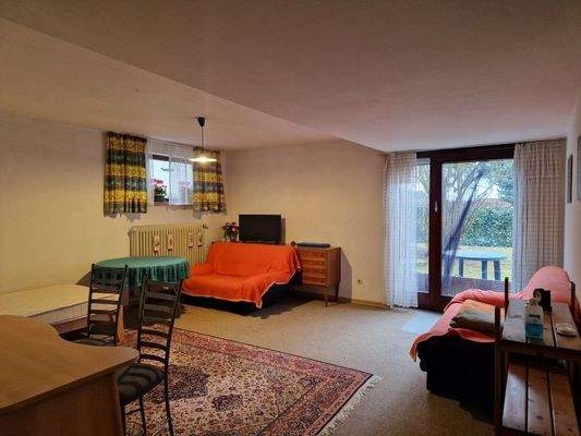 Wohnraum (kleine Wohnung) - Untergeschoß