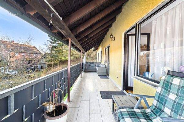 großer Sonnenbalkon