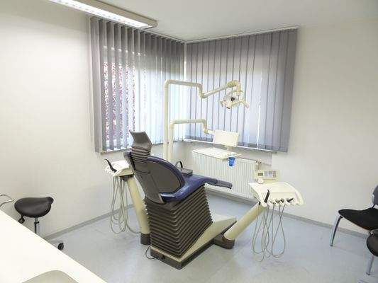 Behandlungsraum 3 OG.JPG