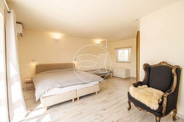 Großzügiges Anwesen