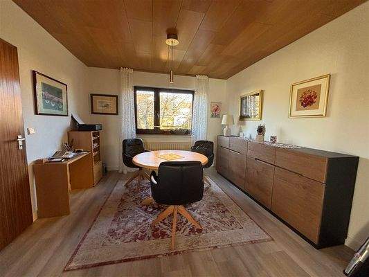 20251106_133612705_iOS