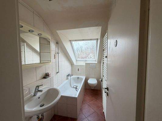 Wohnung 3 - Badezimmer