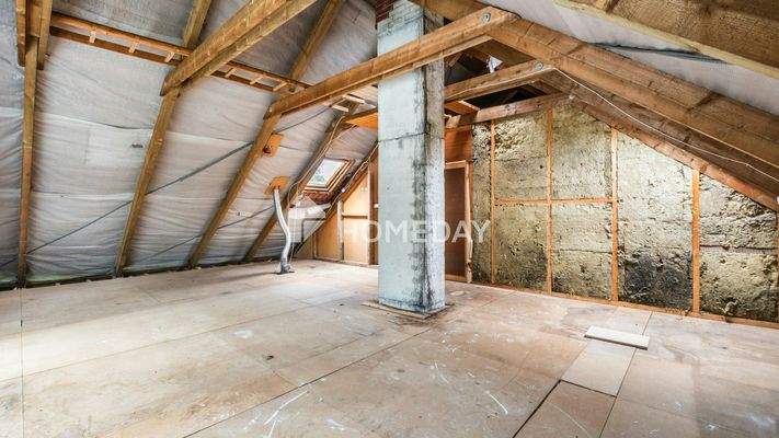 1. OG Schlafzimmer 2